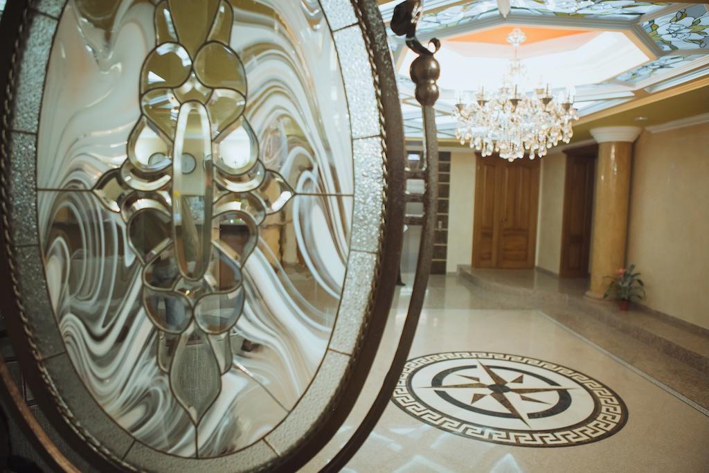 Magnum Hotel Berehove  Luaran gambar